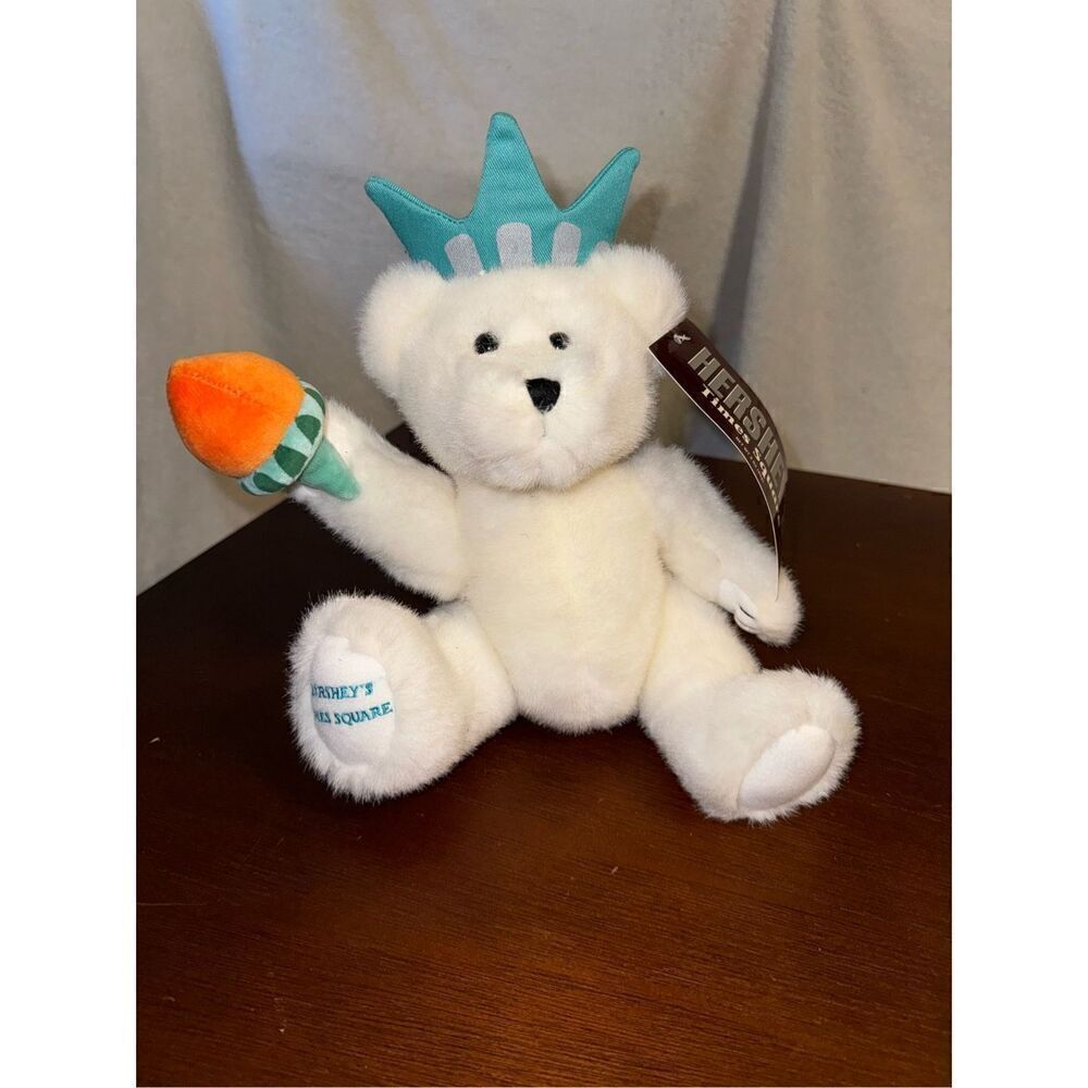 NWT Hersheys Times Square memory bear